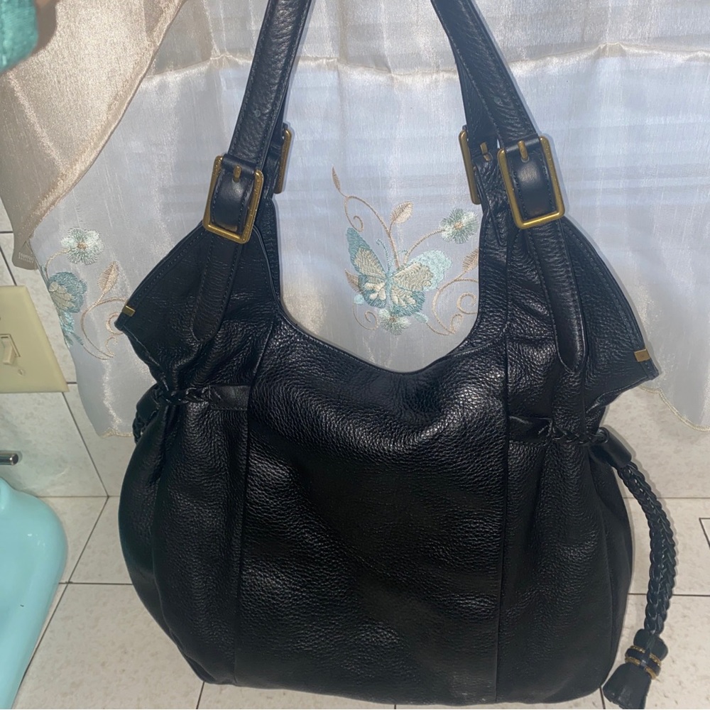 Elliott Lucca Black Shoulder Bag - Picture 6 of 10